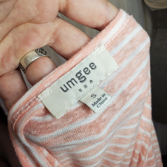 Umgee Stripped Sinched Tee - Picture 6 of 7